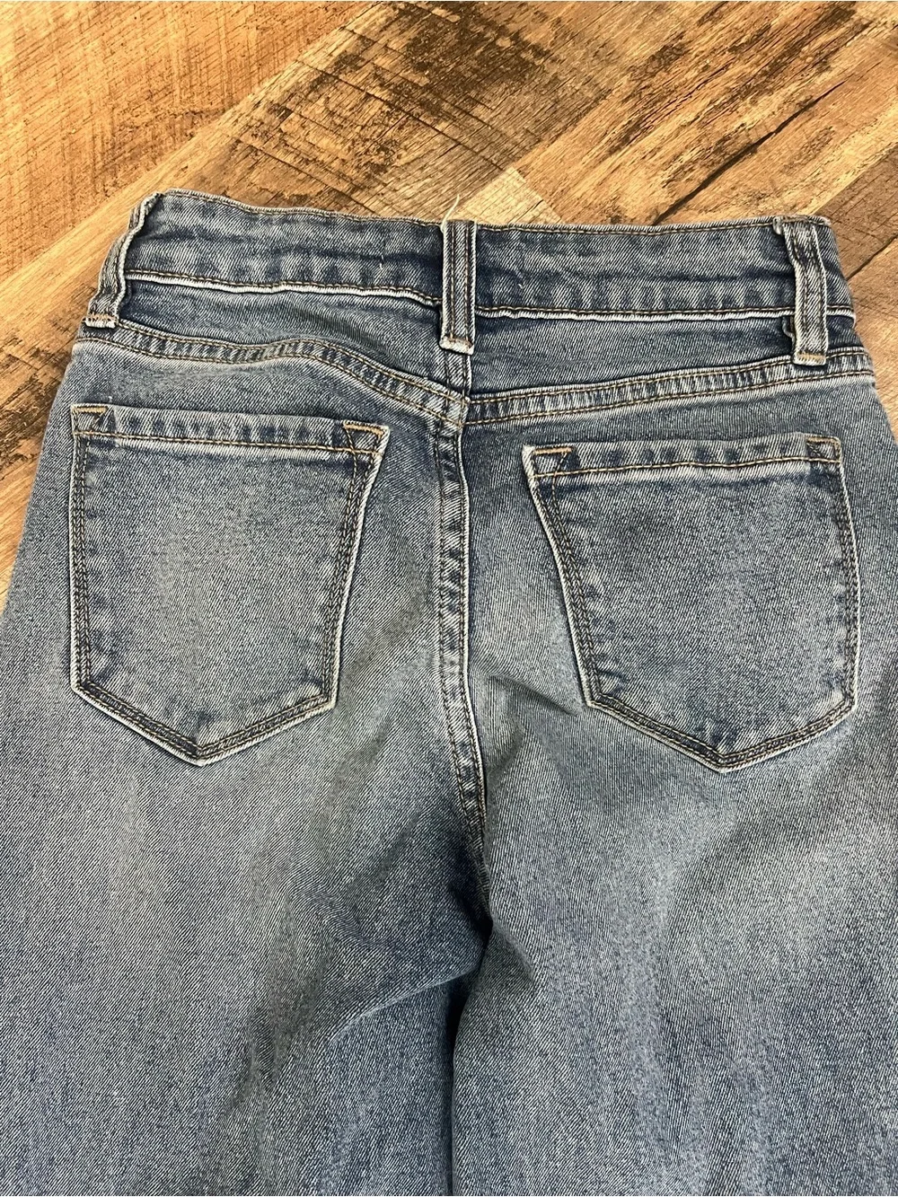 KanCan casual straight